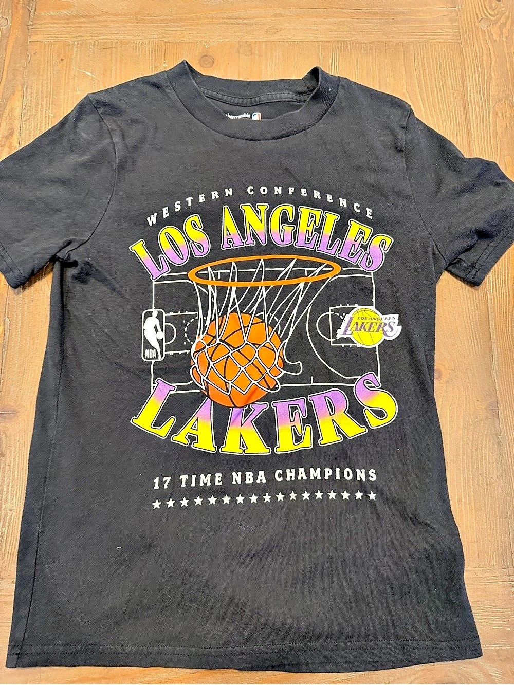 Abercrombie Kids Boys 13/14 Black Lakers Graphic Tee